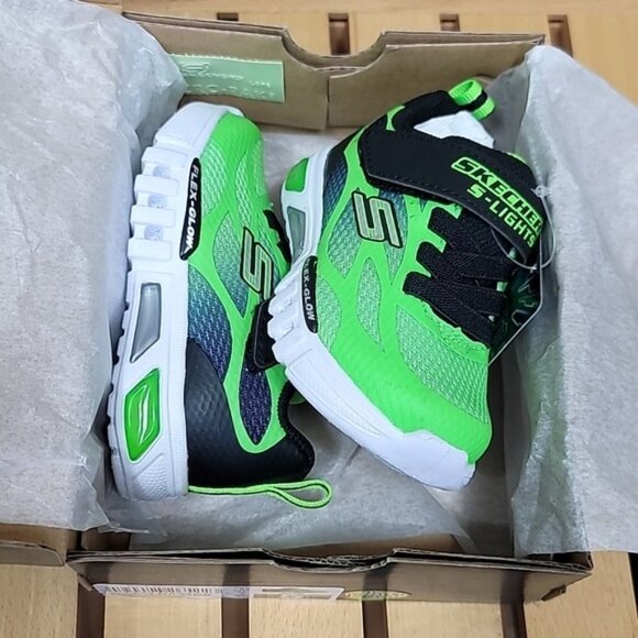 Toddler Boy's Skechers Flex Glow Dezlom Light-Up Sneaker - Picture 7 of 8